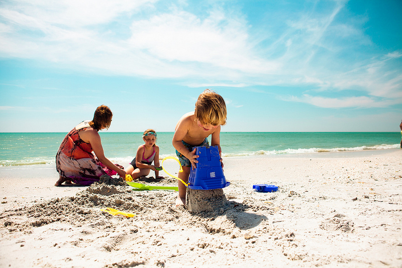 beaches to go with children