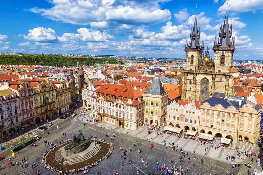 Honeymoon destination: Honeymoon in Prague