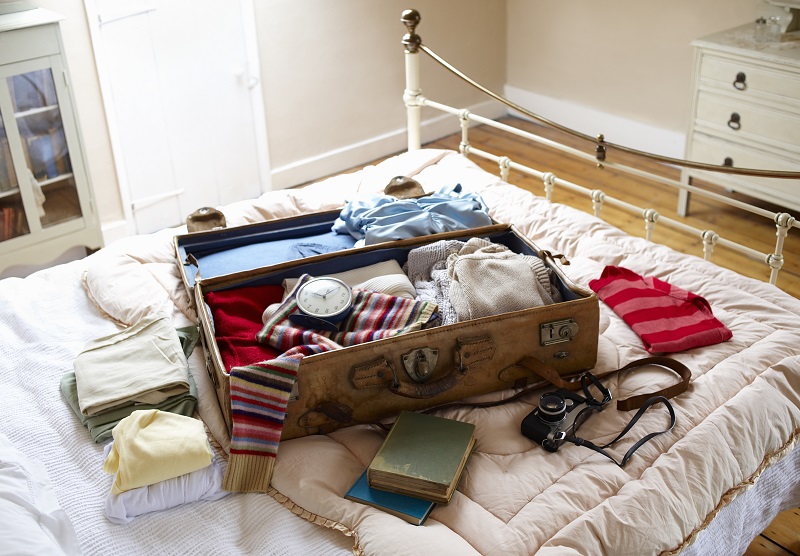 Tips from the bridal stylist for honeymoon suitcase